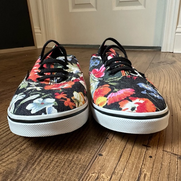 Vans Red Blue Green Black Floral Shoes - Picture 6 of 9